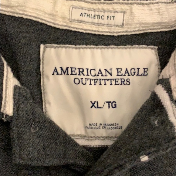 ♓️Polo grey stripe like new used nice tee shirt♓️ - Picture 2 of 4